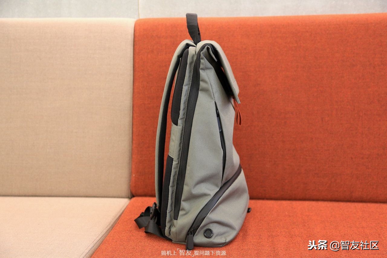 一加双肩包explorer测评,一加explorer双肩包评测