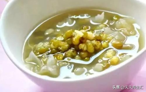 女性经常上火喝什么茶比较好,什么食物降火不容易上火