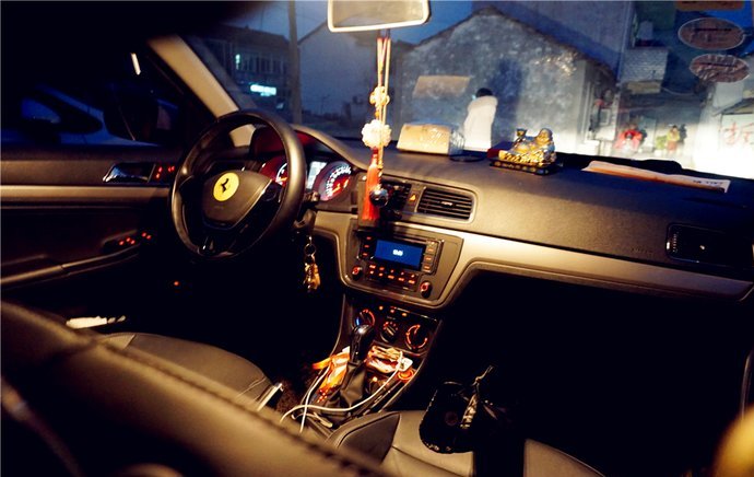 大众朗逸15年1.6自吸评价,15款大众朗逸车型参数