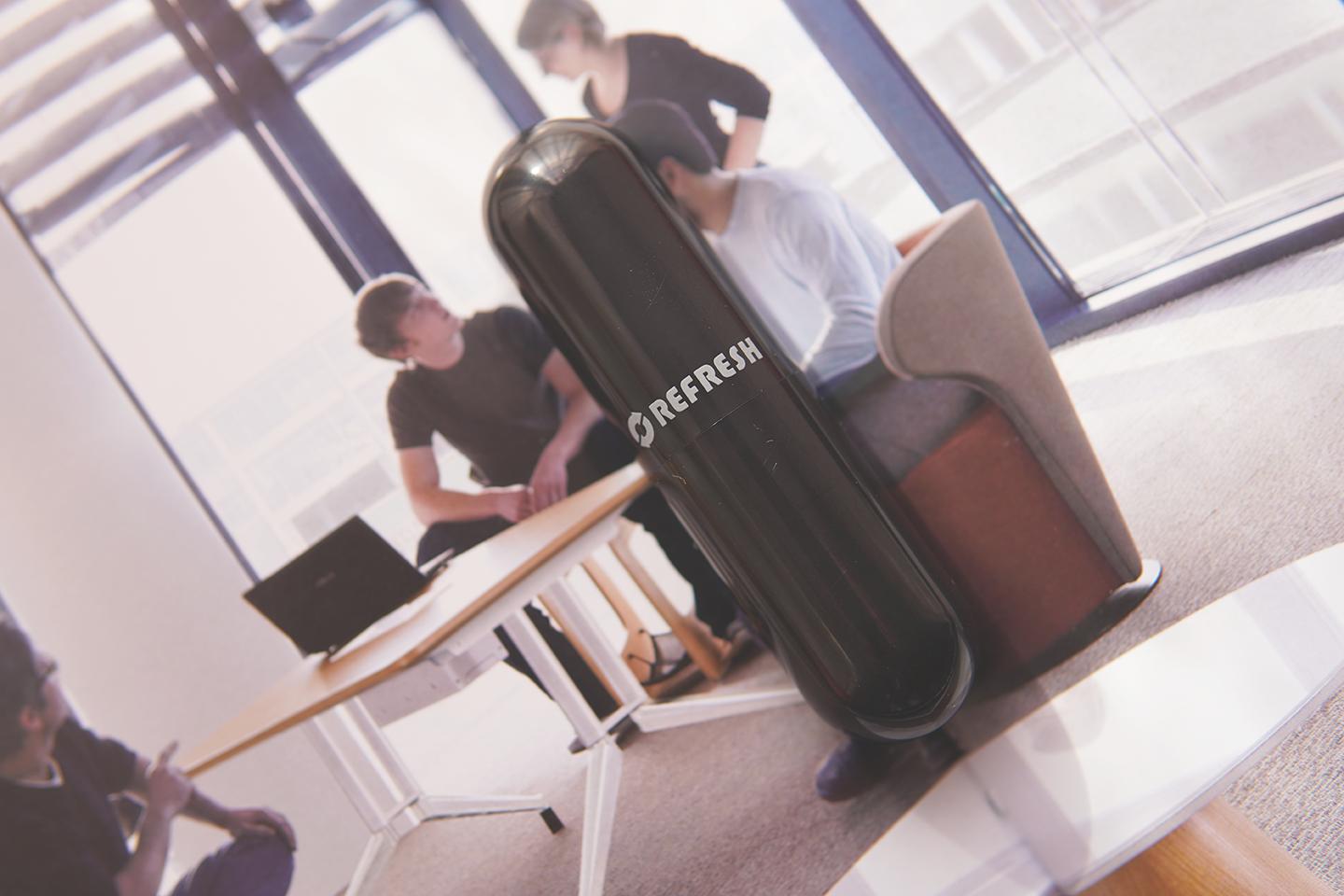 秋冬男生必备,清爽不油腻的润唇膏