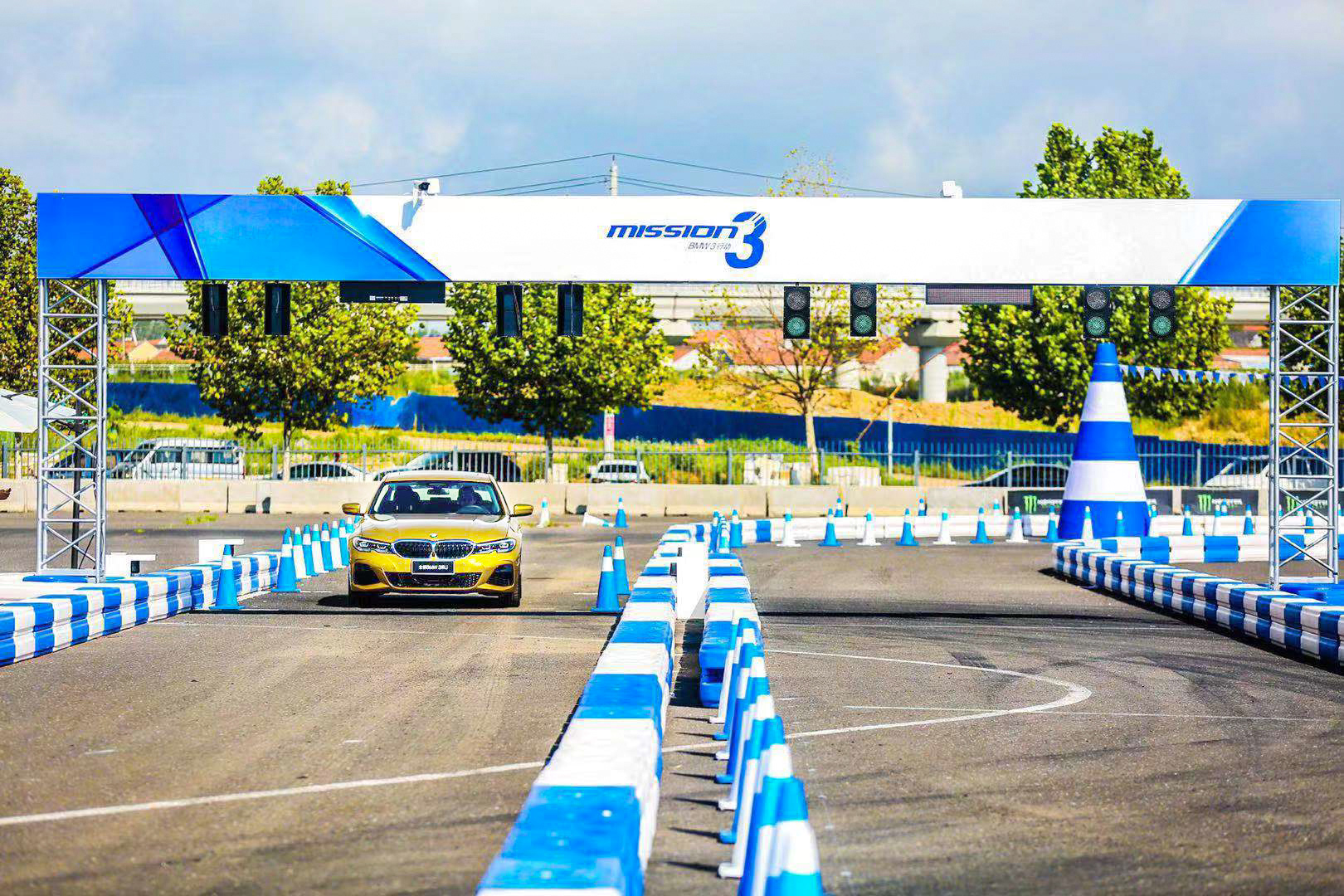 bmw3娴嬭瘎,bmw3璁茶В