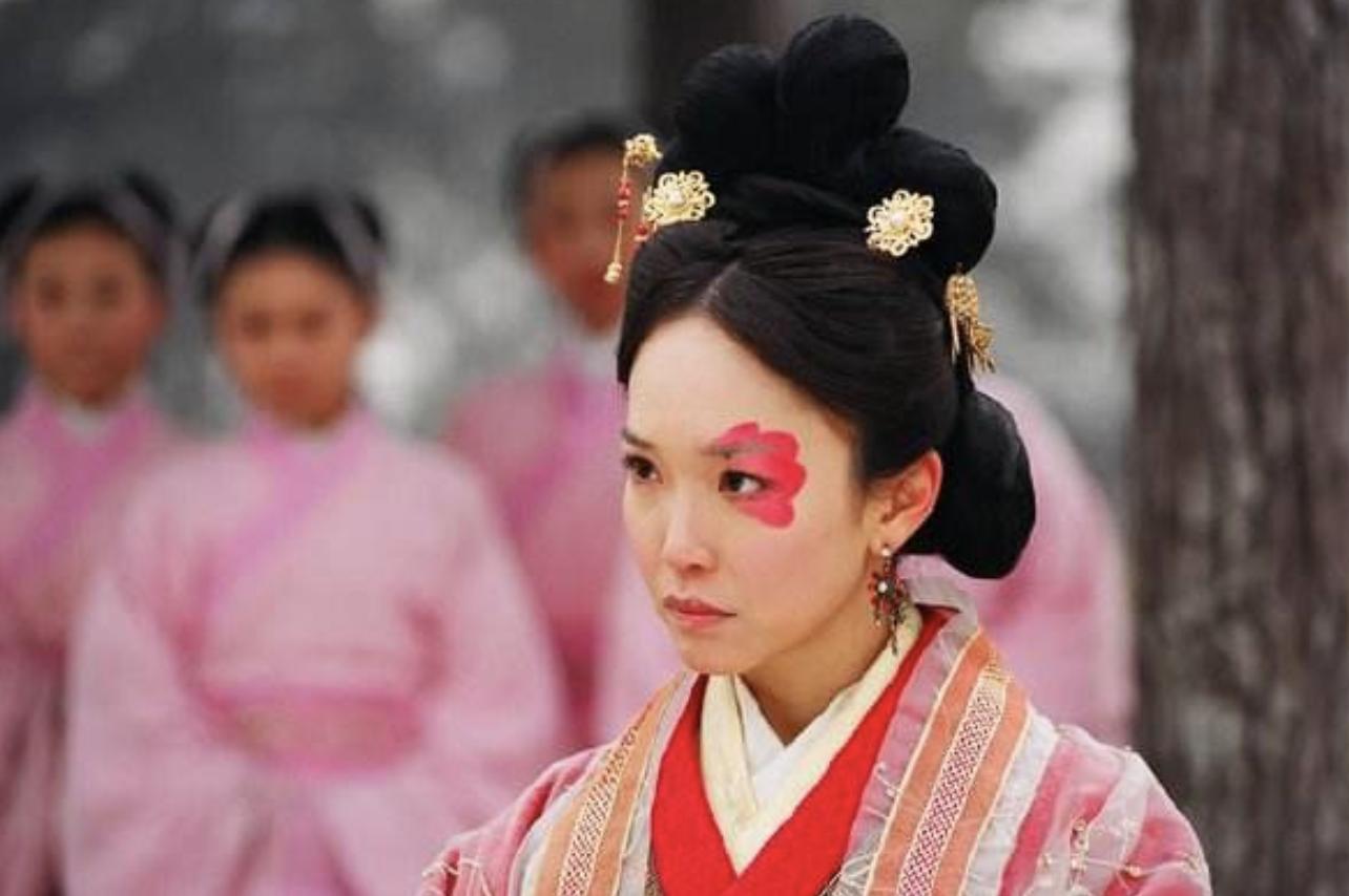 齐国王后钟无艳是什么电视剧,四大丑女钟无艳长什么样