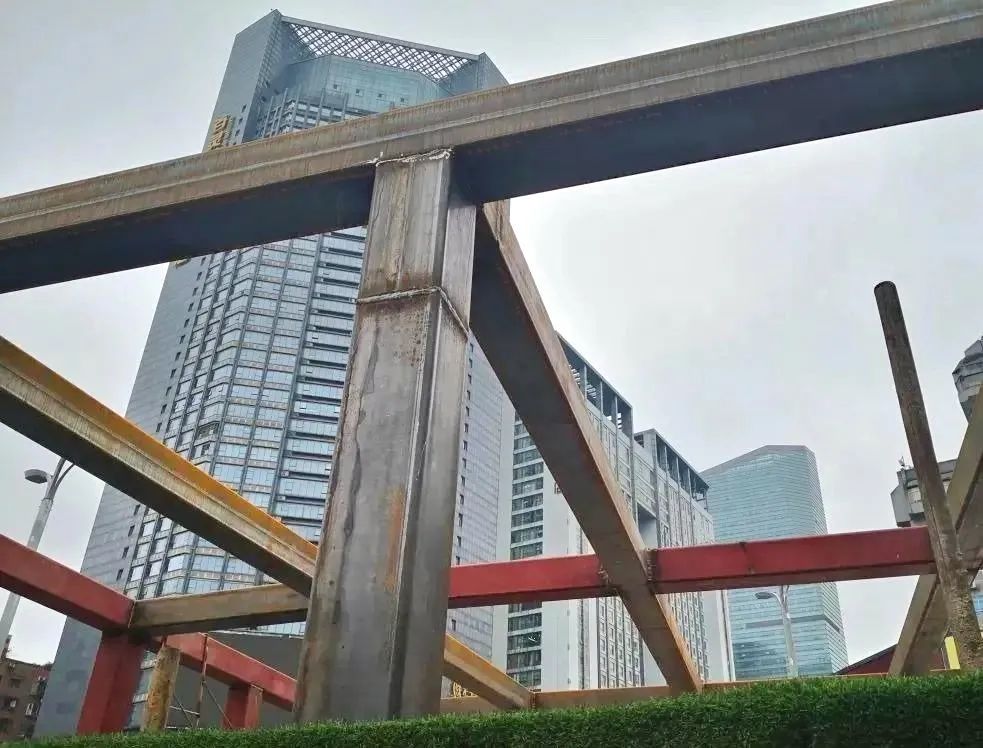 贵阳地铁1号线和2号线换乘,贵阳地铁2号线时刻表查询