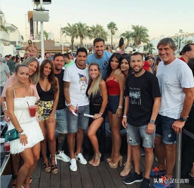 小法孩子和梅西孩子,梅西抱小法女儿