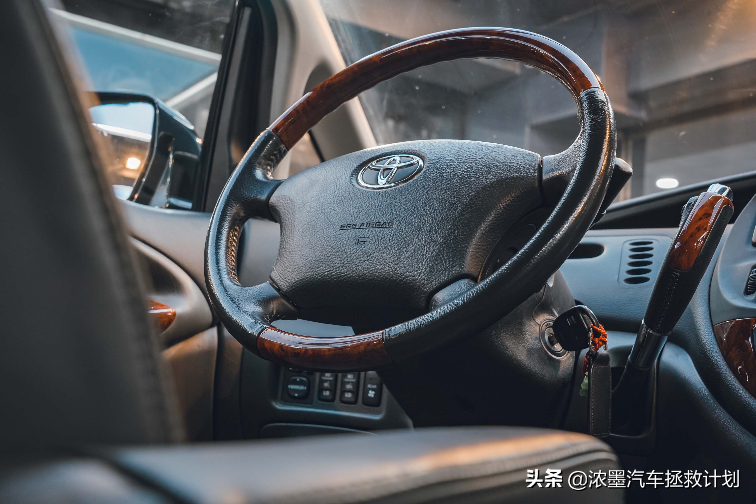 丰田普瑞维亚整备,丰田普瑞维亚第一代改款