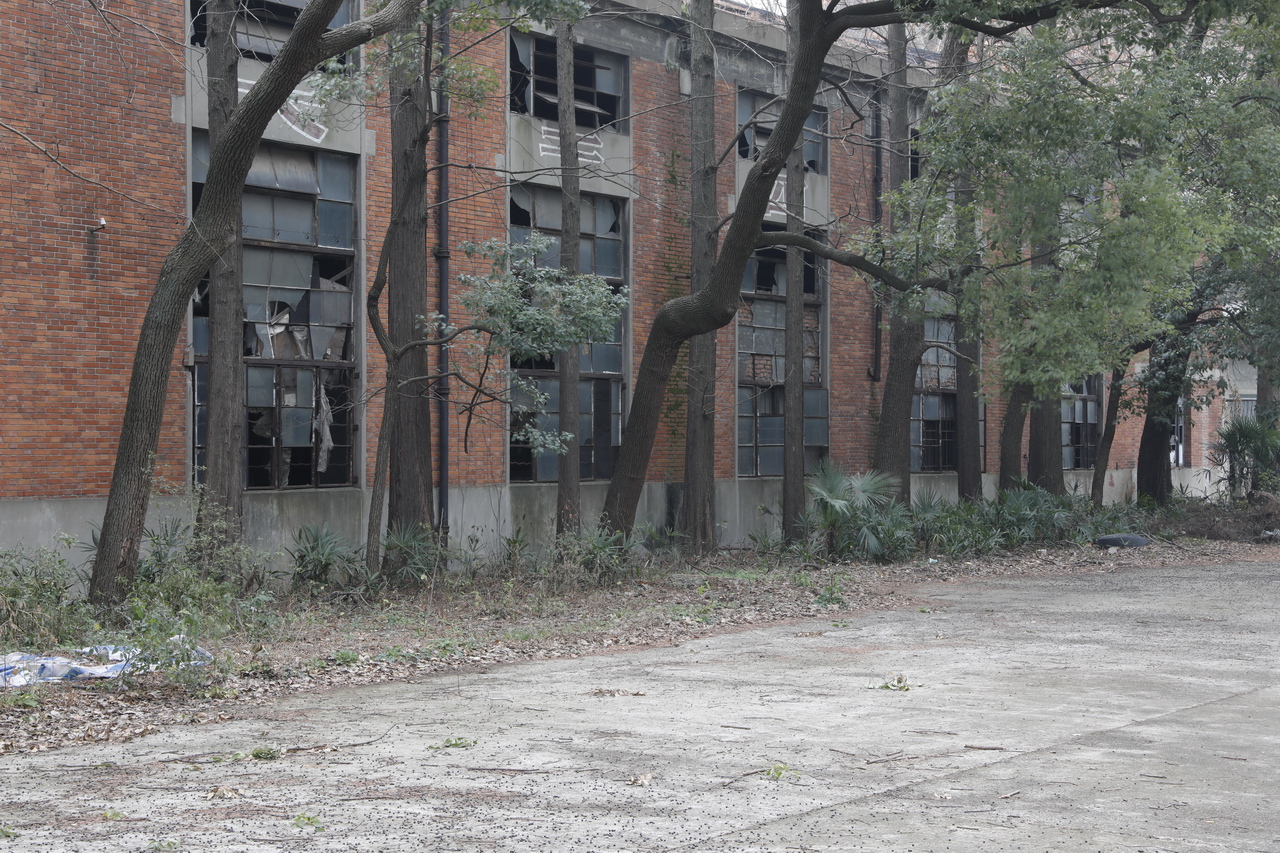 武汉轻型汽车制造厂,武汉特种车制造厂