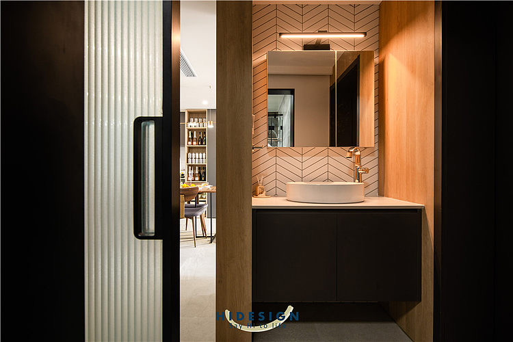 复式顶楼房子值不值得买,为什么顶楼便宜顶楼复式却很贵