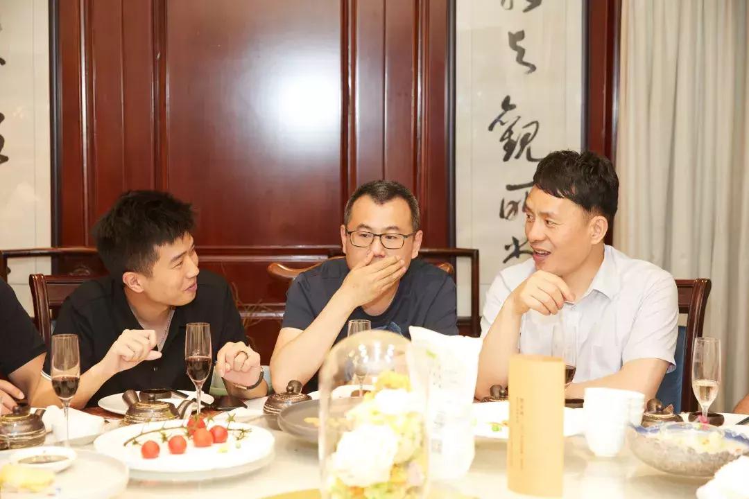 弘博携手“大师小宴”、“鲍之源”第二届夏季新品交流会