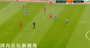 国足归化艾克森野牛,国足将再迎两大归化球员