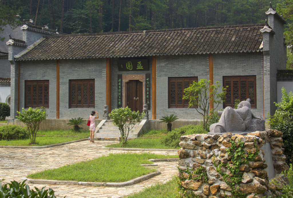 襄阳古城打卡景点有哪些,襄阳最值得一看的景点是哪里