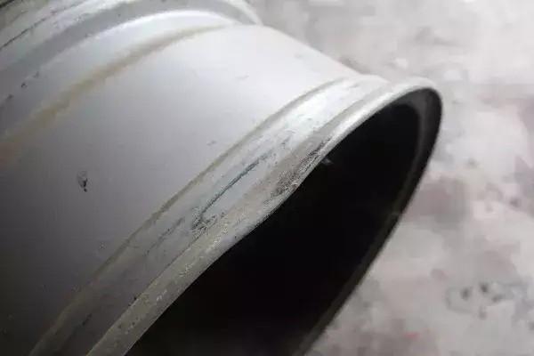 奔驰CLA轮毂出现破损是什么原因，三种问题解决方案告诉您