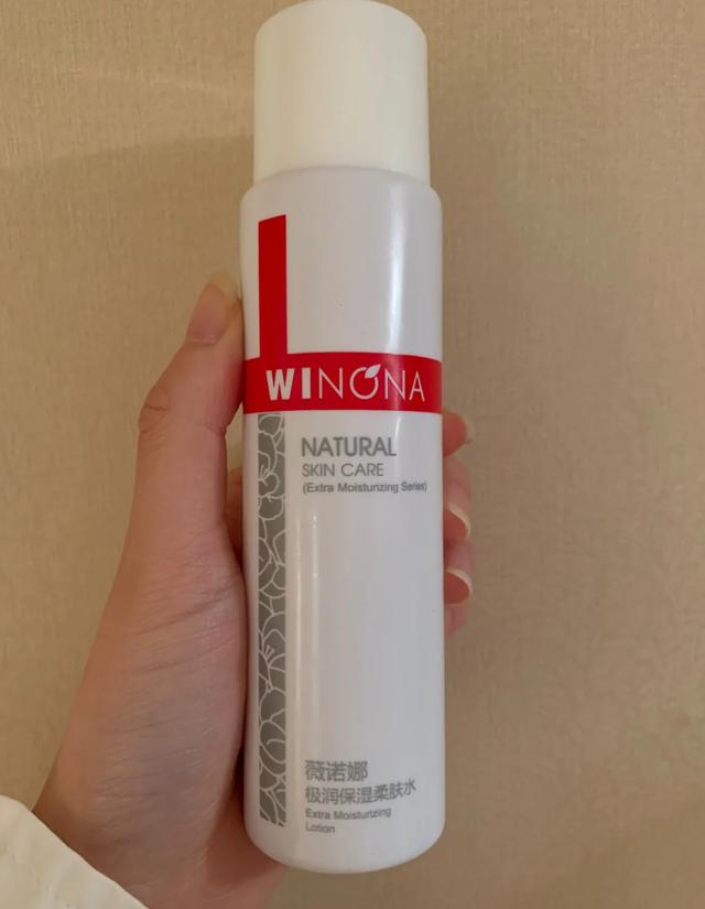 国货最强的化妆水:佳雪没听过,薇诺娜修复,最后一个几乎都用过