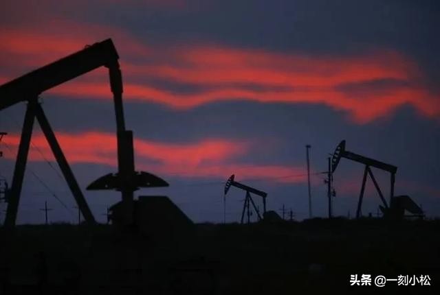 沙特国际原油暴跌,沙特原油暴跌全球股市