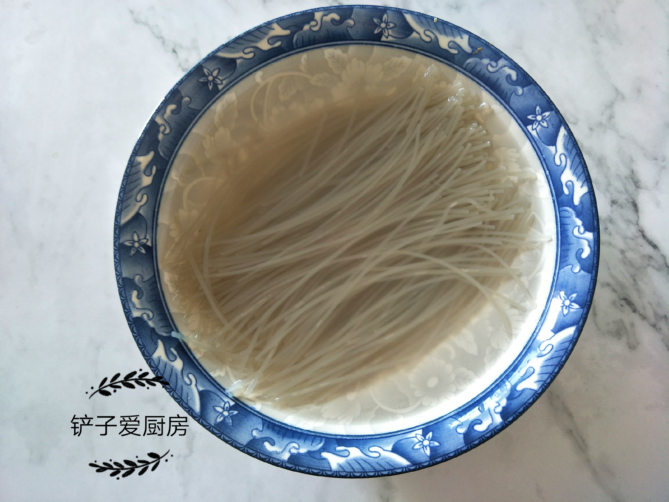 炒粉丝的方法全过程,炒粉丝如何不粘锅