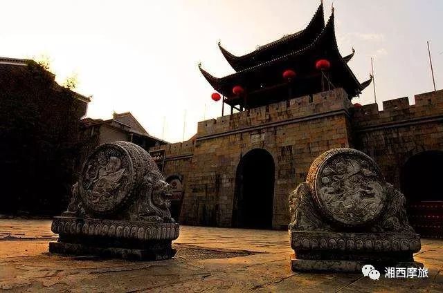 湘西周边摩旅路线推荐,想旅游去哪里找攻略