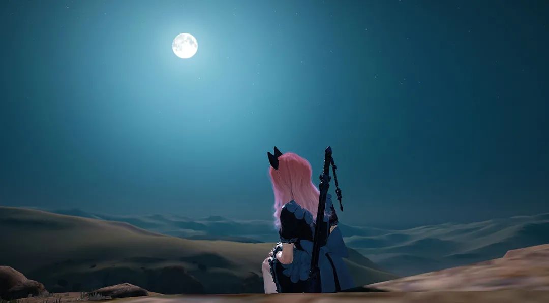 腾讯代理了一款3D版“传奇”，里面全是油腻师姐