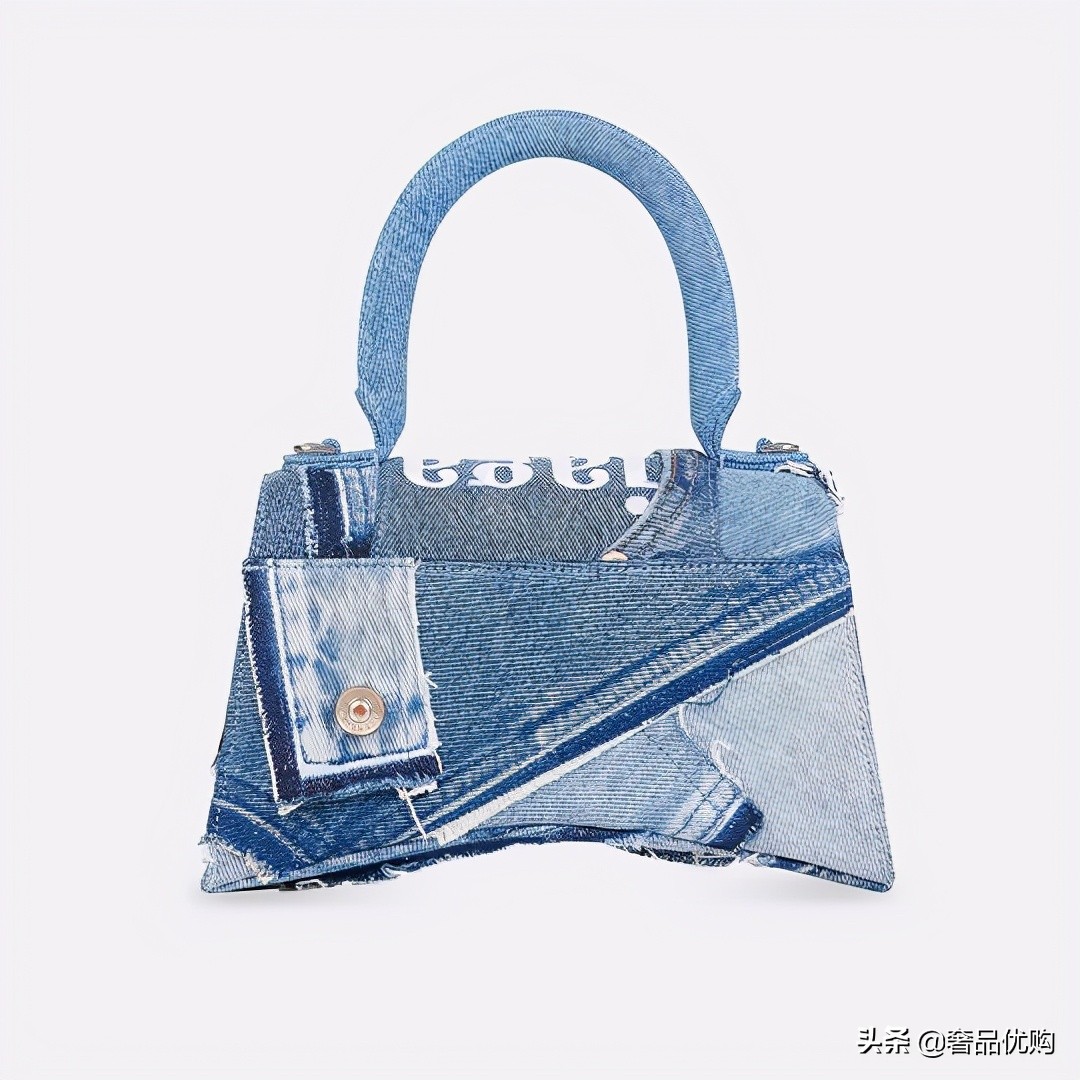 coach新年限定包,fendi包包最新款老花