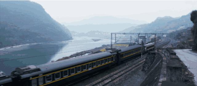 快！坐上火车！小铁带你游览龙岩永定客家土楼景区永定新闻网今天