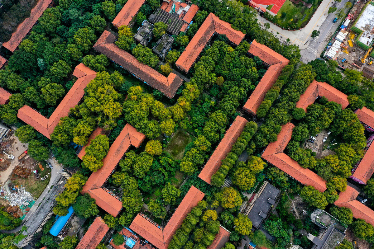 光谷十年前的主城区,15年的光谷对比现在的光谷