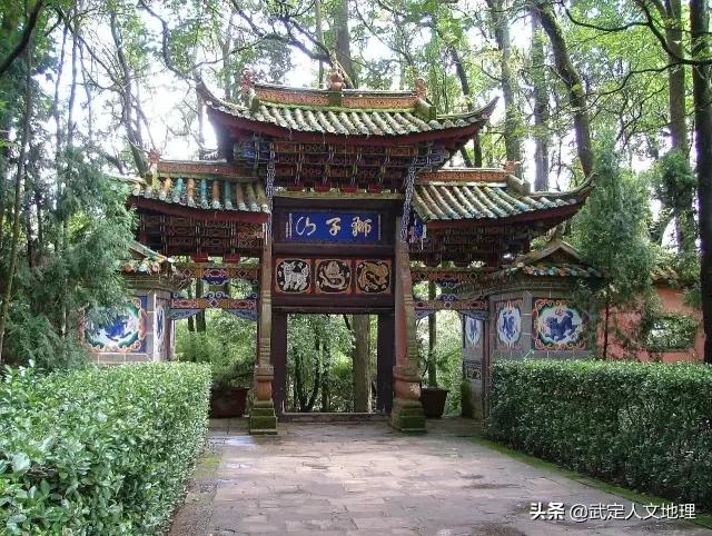 彩云之南美丽的云南,彩云之南云南省昆明市