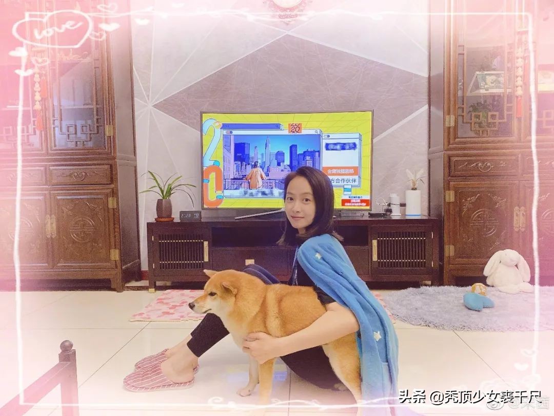 宋茜优雅随性彰显魅力,欣赏宋茜的正确打开方式