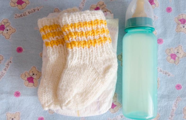 宝宝要不要穿鞋,宝宝要不要穿袜子权威解读