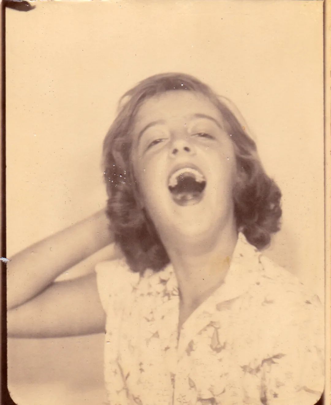 朱迪·希尔的多面人生：持枪劫匪与基督徒