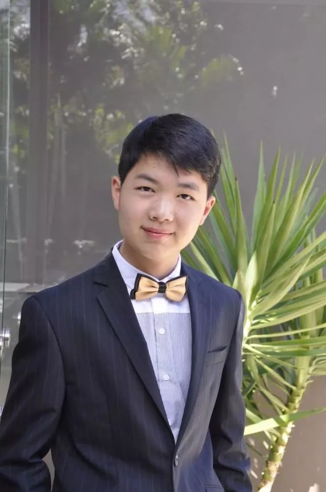 16岁澳籍华人天才少年病逝!46万字遗作震撼了世界