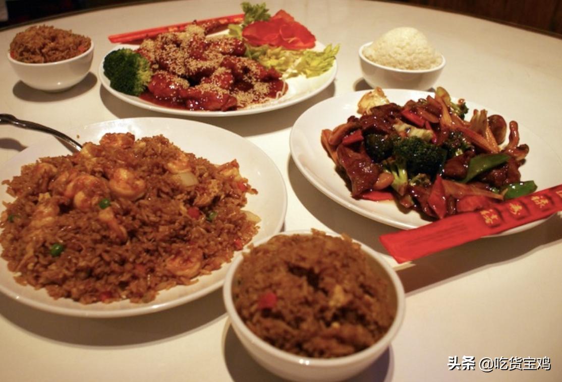 老外惹争议：蒙古牛肉是蒙古菜还是中国菜？网友：蒙古没有炒菜