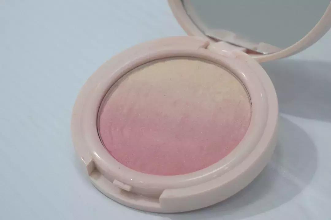 Sorry，这些“网红化妆品”真的不好用