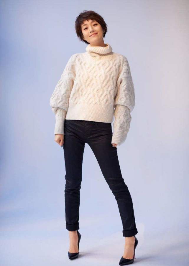 马伊琍离婚后首晒照配文意味深长,马伊琍离婚后的新发型