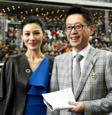 香港吴某凡的*艳猎**情史：天后港姐看不上，被不知名小助理迷乱心智