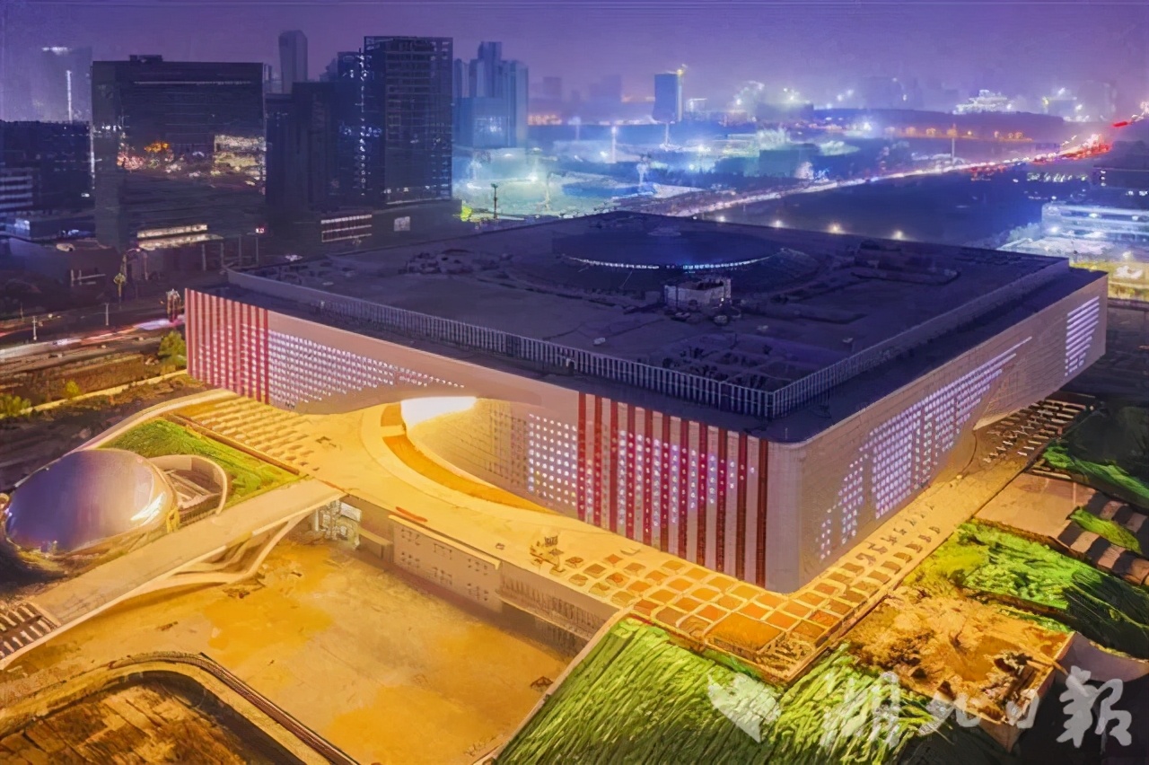 开挂了！比肩世界的爆款区域利好多到数不清！一般人已高攀不起