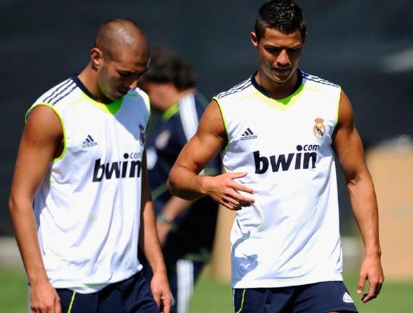 fm本泽马,姆巴佩本泽马双锋线