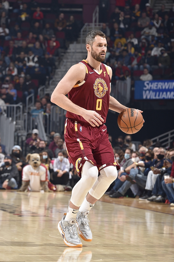 库里投三分疯了的时候,库里全场40分带队逆转骑士课程