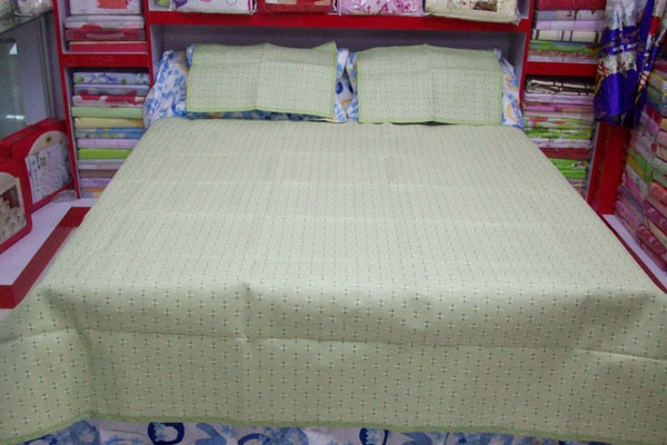 农村夏天使用凉席者多，3种凉席种类要明白，使用保养方法要清楚