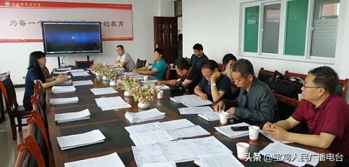 百名家长进课堂校本课程观摩活动,各位家长走进新学期共筑新梦想