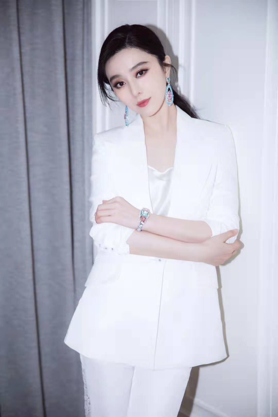 范冰冰香港同款风衣,范冰冰穿的风衣韩版