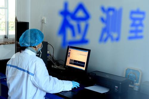 孕妇梅毒1:2对胎儿的影响多大,孕妇梅毒可能导致胎儿畸形吗