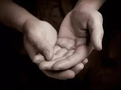 国货美妆品牌崛起之路,国货美妆品牌故事