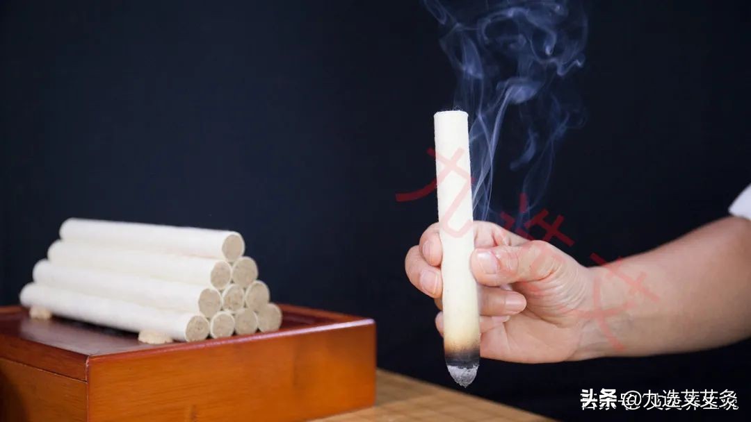 耳聋耳鸣艾灸哪个穴位最有效,老年人耳聋耳鸣按这个穴位