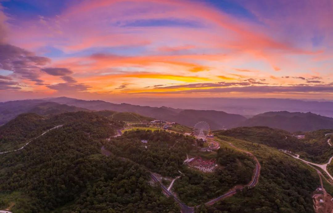 澶х鏃呮父鏅偣澶у叏鎺ㄨ崘,鎺㈠澶╁簻鏃呮父鍚嶉晣
