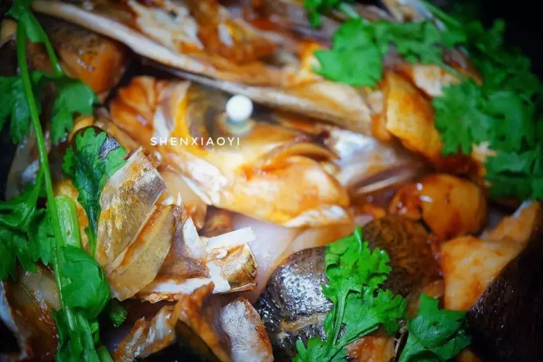 鱼头在锅里蒸几分钟,鱼头怎么做会更鲜美