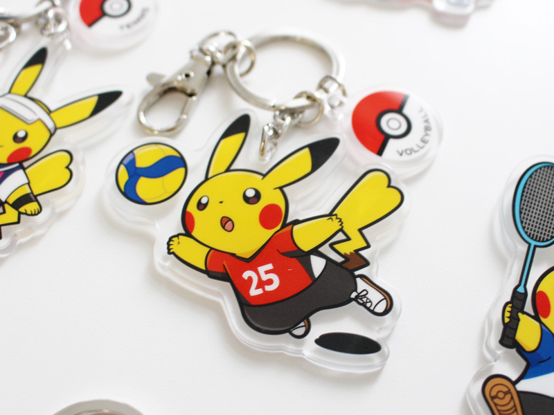 精灵宝可梦皮卡丘玩球,精灵宝可梦皮卡丘进精灵球