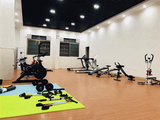 广州员村地铁站公寓租房,员村地铁站附近复式公寓