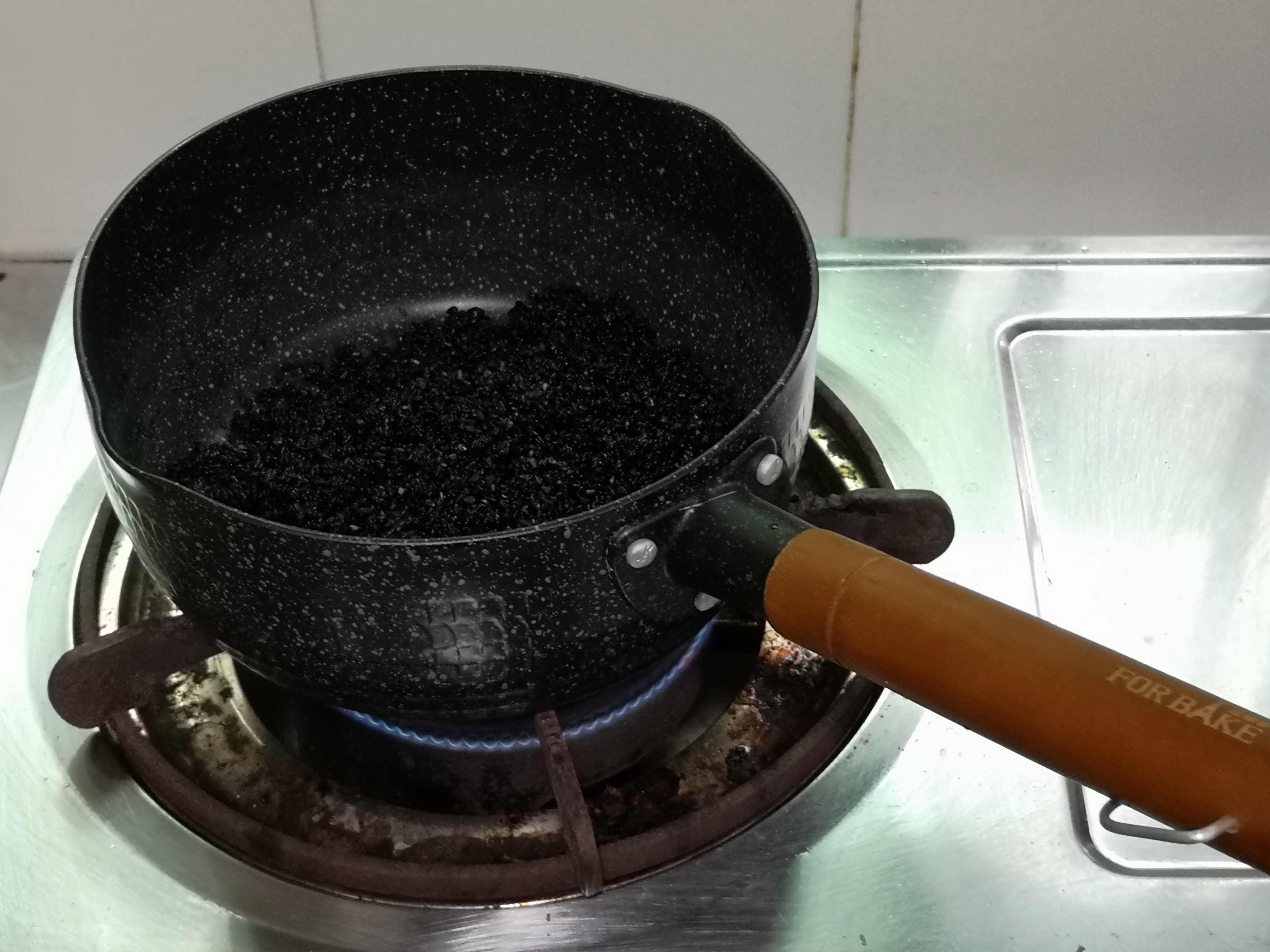 养发黑芝麻粉,黑芝麻糊养发黑发推荐