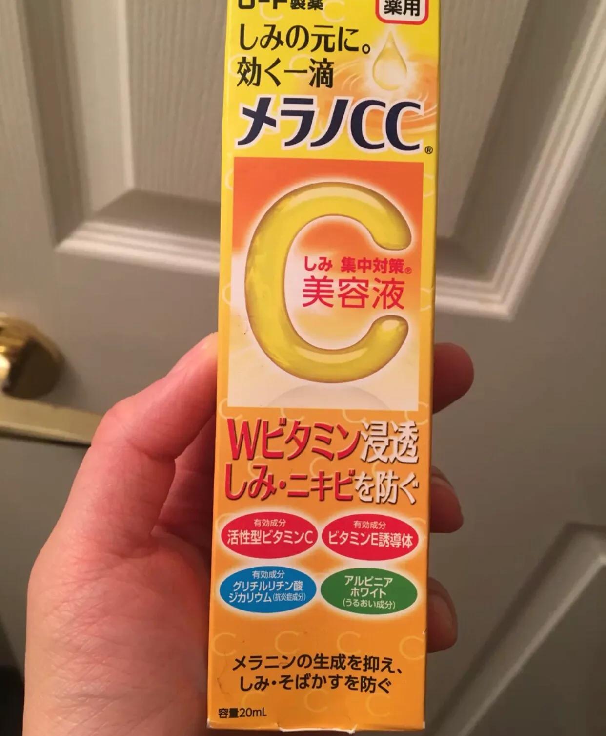 腋下黑暂时怎么穿吊带衣服,腋下黑怎么遮