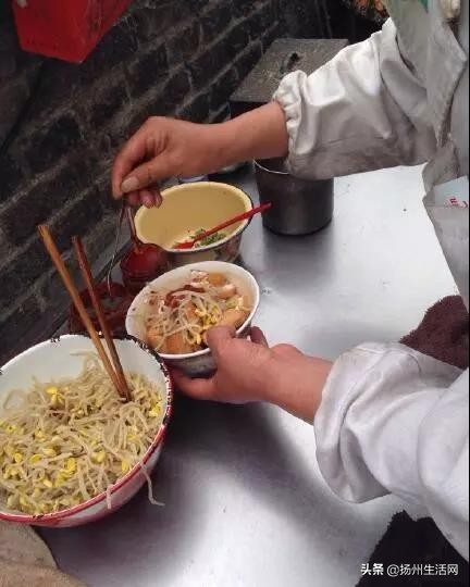 扬州隐藏在巷子里的小吃,扬州最好吃的小爬爬烧烤