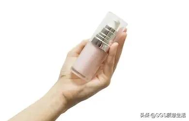 隔离霜怎么用不卡粉滋润,隔离霜是伤皮肤还是保护皮肤