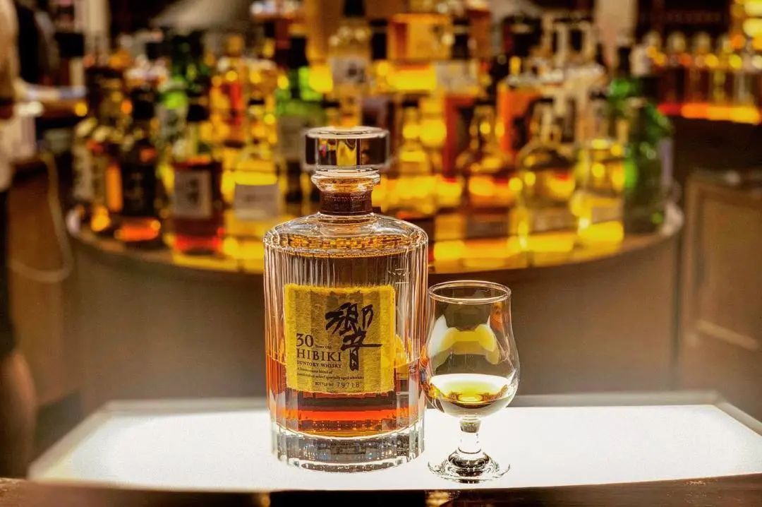 劲仕威士忌和三得利威士忌,三得利特级臻选威士忌日本威士忌
